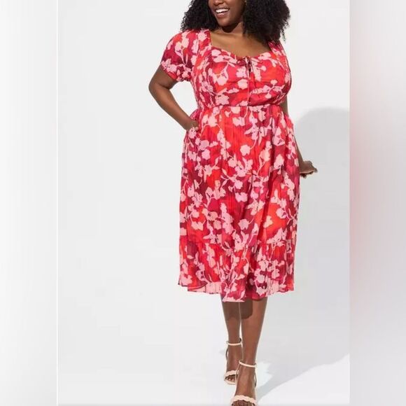 torrid Dresses & Skirts - Torrid Midi Cotton Floral Red Smocked Midi Dress Size 3 (3X)